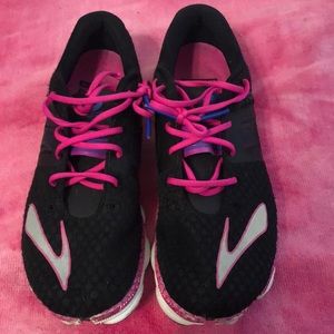 Brooks Pure Connect 4